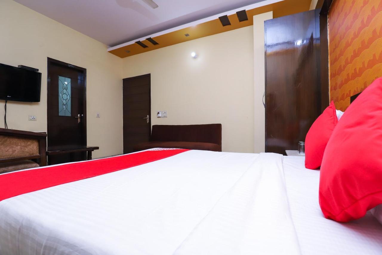 Hotel O J P Inn Near Patel Nagar Metro Station New Delhi Exterior photo