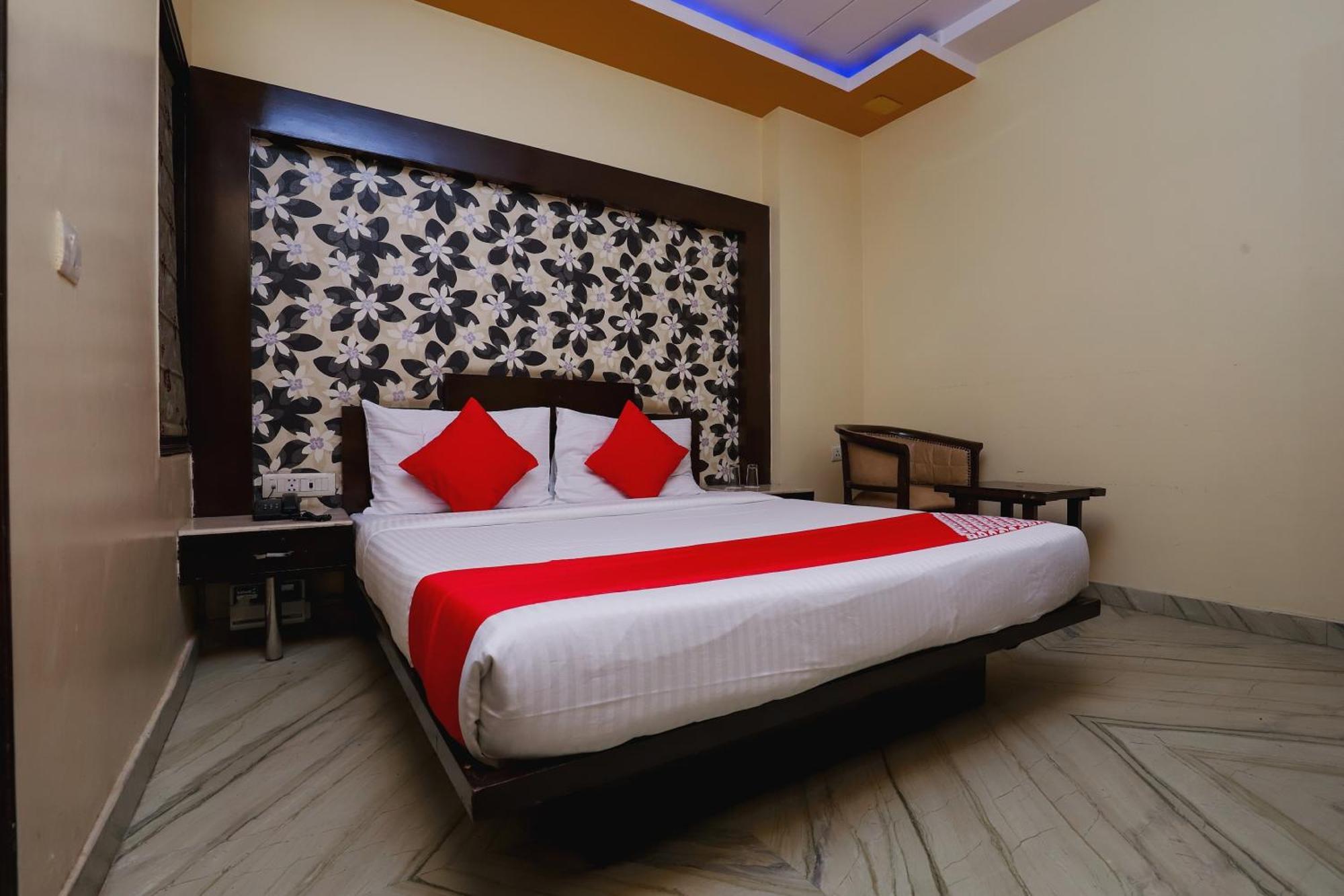 Hotel O J P Inn Near Patel Nagar Metro Station New Delhi Exterior photo