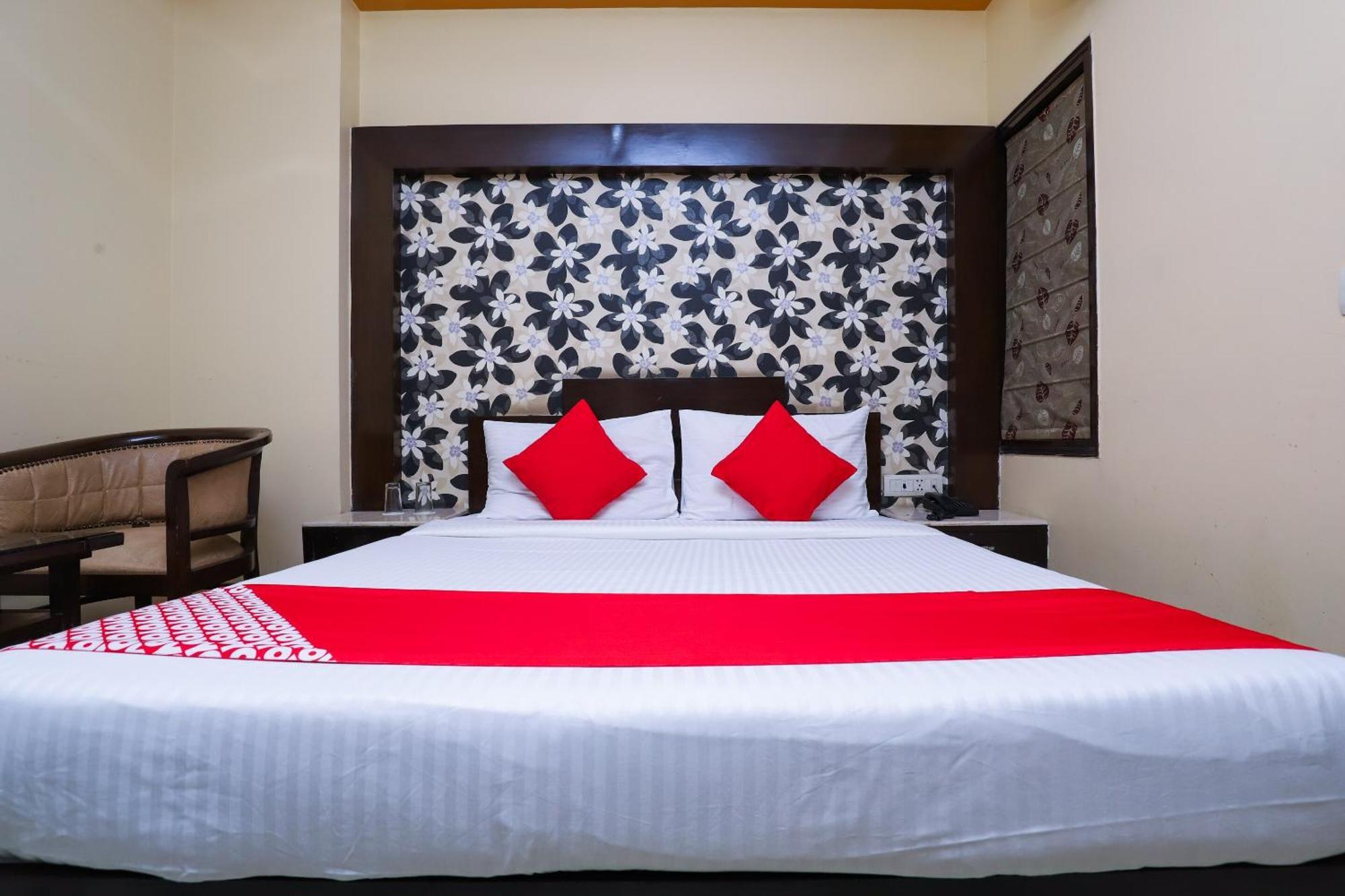Hotel O J P Inn Near Patel Nagar Metro Station New Delhi Exterior photo