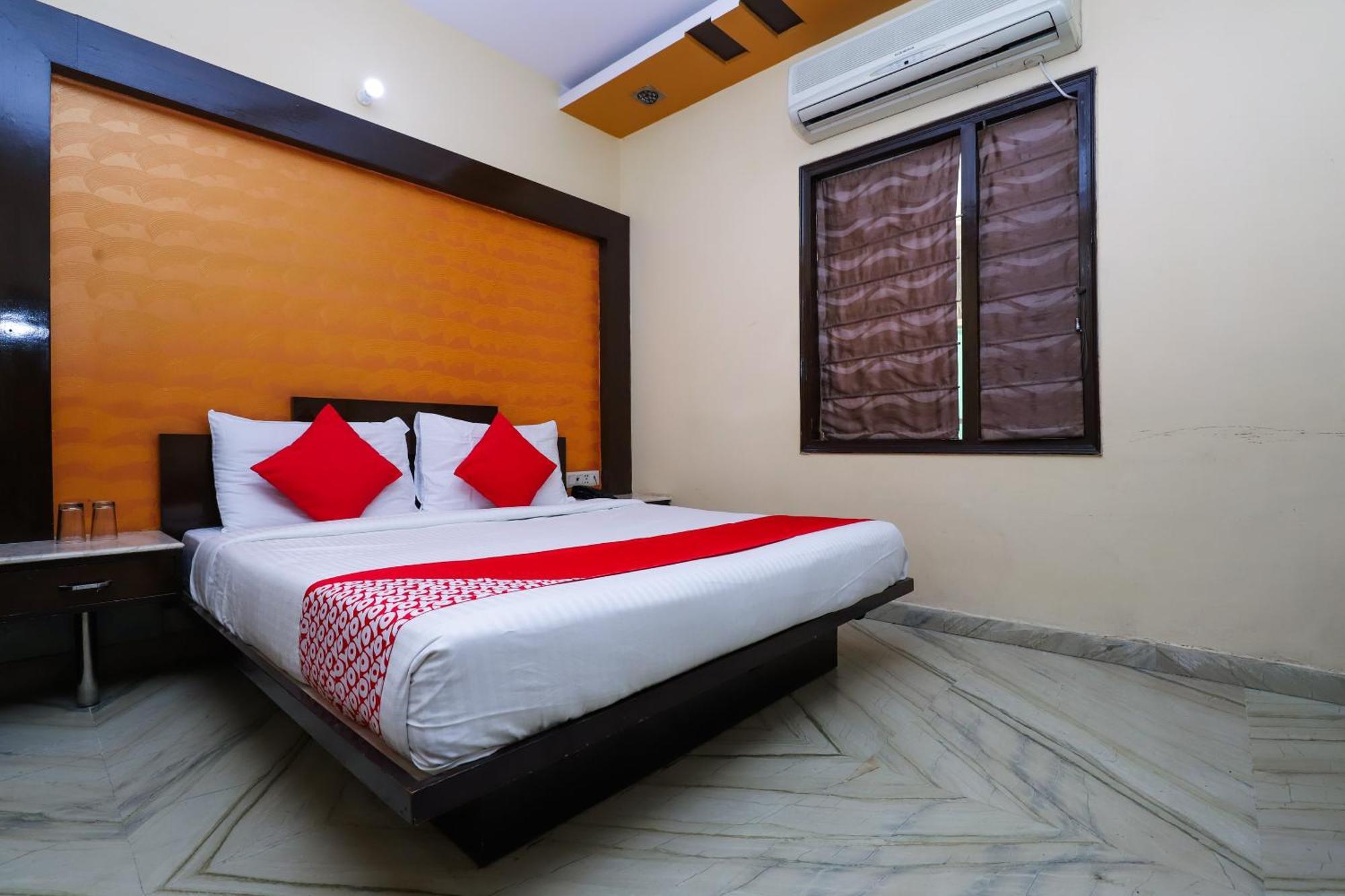 Hotel O J P Inn Near Patel Nagar Metro Station New Delhi Exterior photo